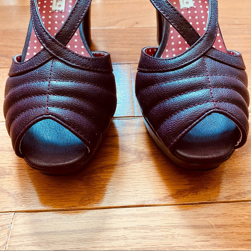 S O L D • Bait Pumps - Picture 6 of 16